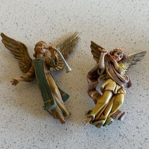 Vintage Italian Angel Figurines with Instruments - Resin - set of 2